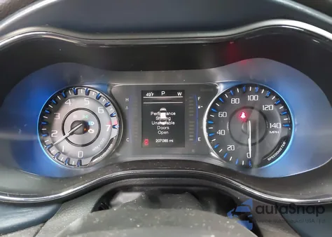 2015 Chrysler 200 S z USA, uszkodzony, nr VIN 1C3CCCDG3FN678514